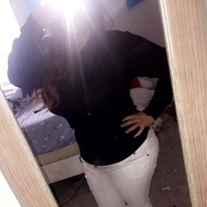 Meet your Posher, Daniela